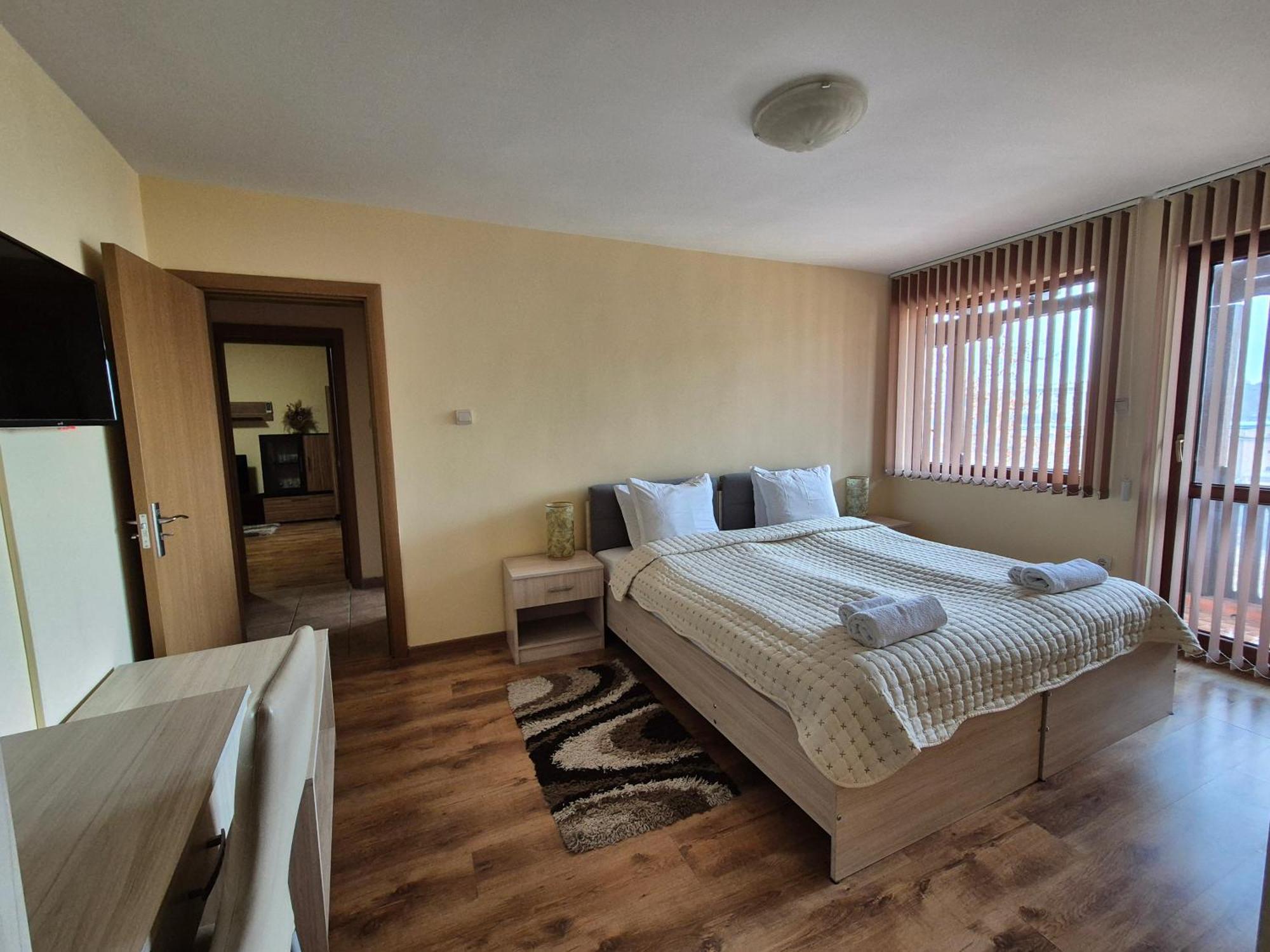 Paradise Apartment - Breathtaking View Veliko Tarnovo Exterior photo